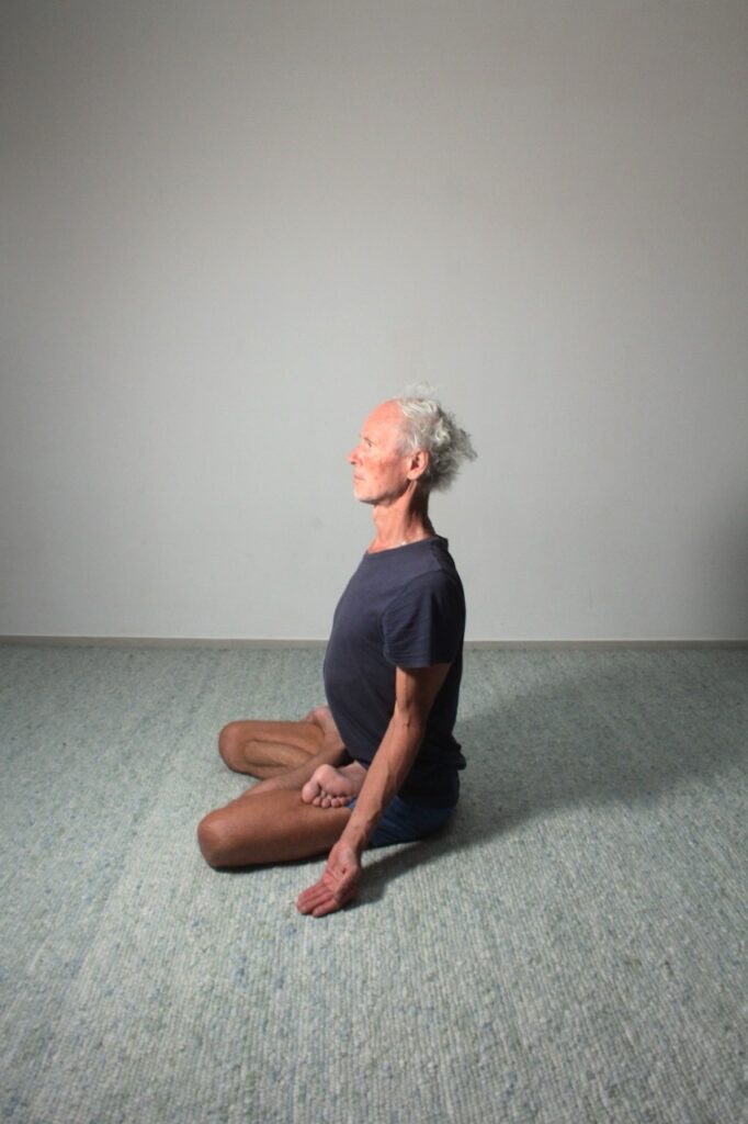 Pranayama Sitzhaltung Aufrecht